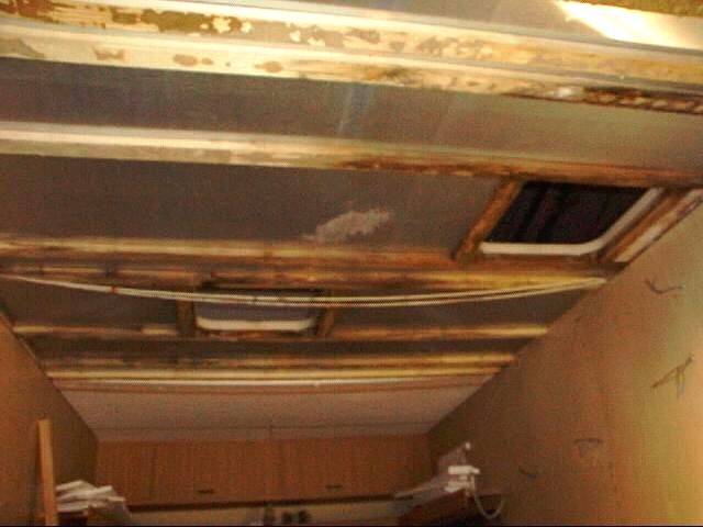 plafond.jpg